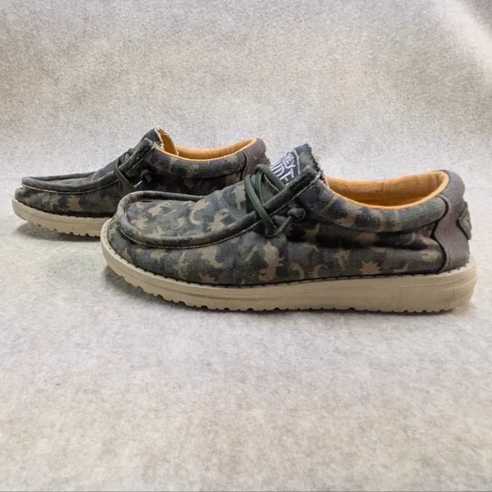Hey Dude Wally Camdino Camouflage Dino Youth Shoes Size EU 36 (Y 4-5)